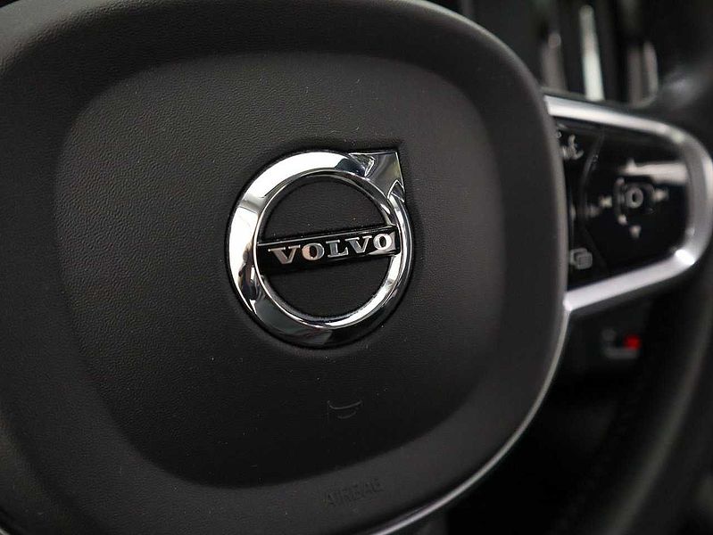 Volvo  T5 Momentum